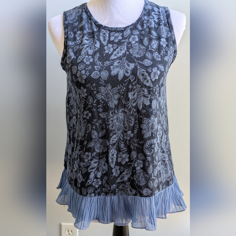 NWOT Abercrombie Kids Blue Floral Top With Chiffon Ruffle Size 15/16(Bust 32/34)